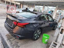 نيسان ألتيما